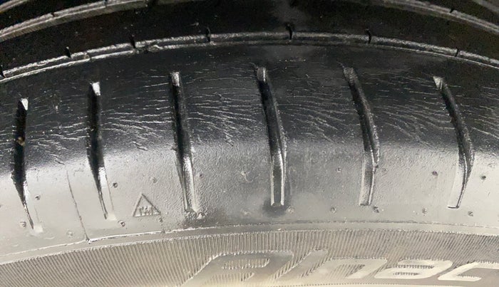 2021 Toyota Glanza G, Petrol, Manual, 40,895 km, Right Front Tyre Tread