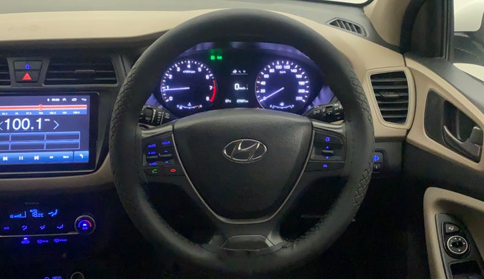 2016 Hyundai Elite i20 ASTA 1.2 (O), Petrol, Manual, 27,261 km, Steering Wheel Close Up