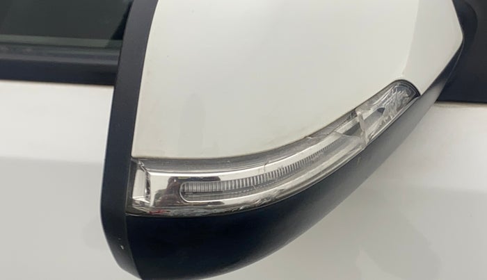 2017 Hyundai Creta SX PLUS AT 1.6 PETROL, Petrol, Automatic, 91,071 km, Right rear-view mirror - Indicator light has minor damage