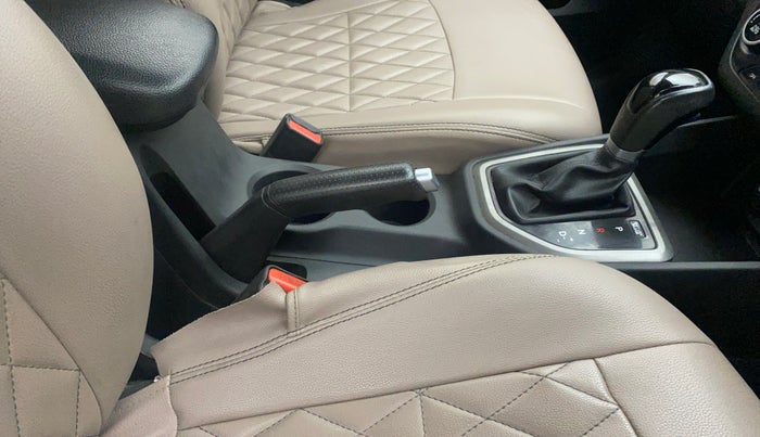 2017 Hyundai Creta SX PLUS AT 1.6 PETROL, Petrol, Automatic, 91,071 km, Gear Lever