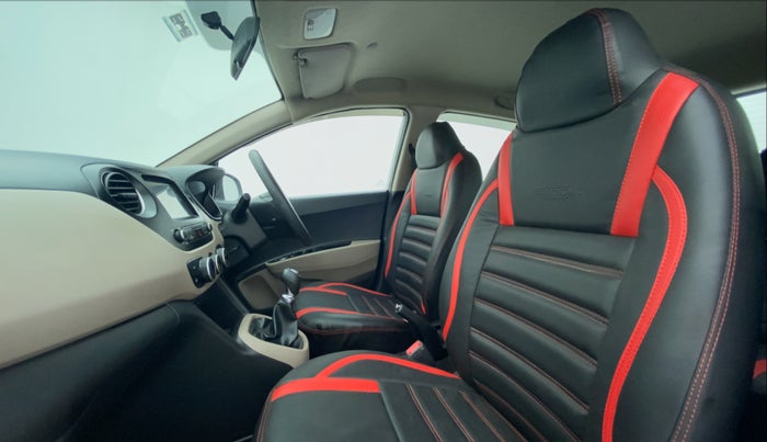 2019 Hyundai Grand i10 SPORTZ 1.2 KAPPA VTVT, Petrol, Manual, 17,516 km, Right Side Front Door Cabin View