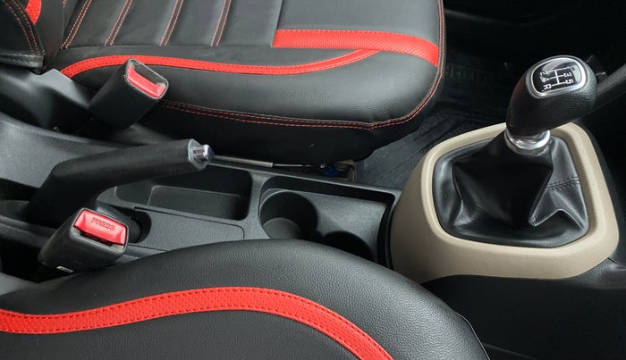 2019 Hyundai Grand i10 SPORTZ 1.2 KAPPA VTVT, Petrol, Manual, 17,516 km, Gear Lever