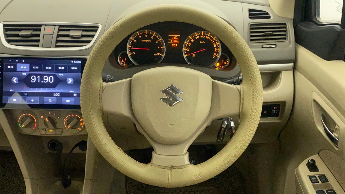 2013 Maruti Ertiga VXI, Petrol, Manual, 61,530 km, Steering Wheel Close Up