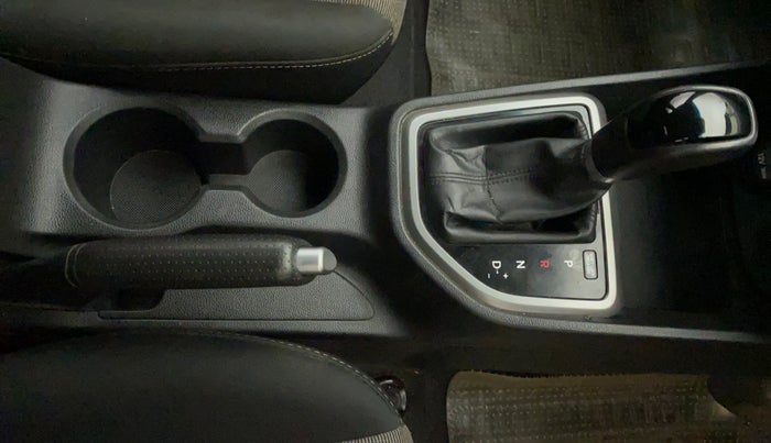 2016 Hyundai Creta SX PLUS AT 1.6 PETROL, Petrol, Automatic, 73,228 km, Gear Lever