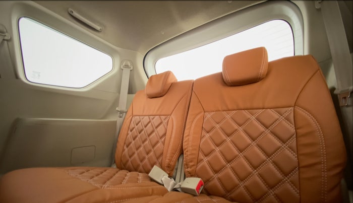 2021 Maruti Ertiga ZXI SHVS, Petrol, Manual, 7,786 km, Third Seat Row ( optional )