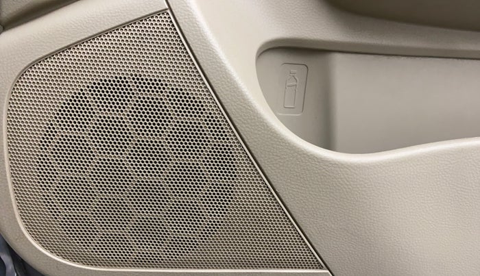 2014 Maruti Swift Dzire ZXI, Petrol, Manual, 81,777 km, Speaker