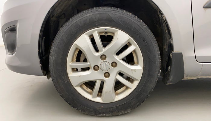 2014 Maruti Swift Dzire ZXI, Petrol, Manual, 81,777 km, Left Front Wheel