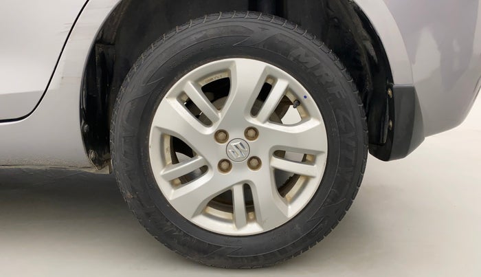 2014 Maruti Swift Dzire ZXI, Petrol, Manual, 81,777 km, Left Rear Wheel