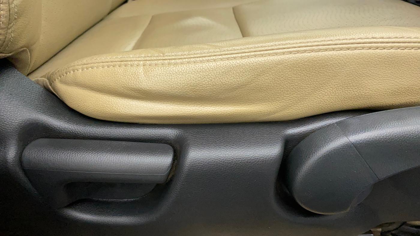 2017 Honda City 1.5L I-VTEC VX CVT, Petrol, Automatic, 68,423 km, Driver Side Adjustment Panel