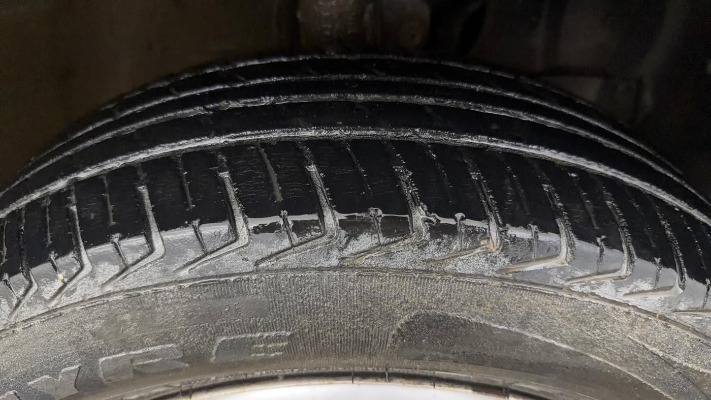 2022 Maruti New Wagon-R LXI CNG 1.0, CNG, Manual, 55,677 km, Right Front Tyre Tread