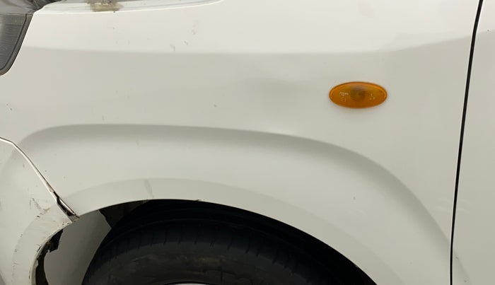2020 Maruti New Wagon-R LXI CNG 1.0, CNG, Manual, 76,171 km, Left fender - Minor scratches