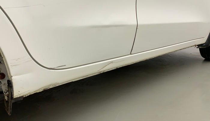 2020 Maruti New Wagon-R LXI CNG 1.0, CNG, Manual, 76,171 km, Right running board - Slightly dented