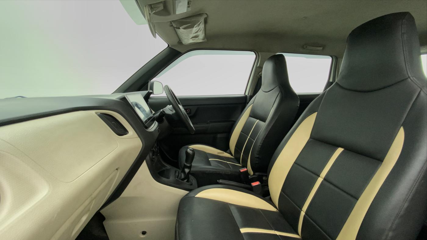 2020 Maruti New Wagon-R LXI CNG 1.0, CNG, Manual, 76,171 km, Right Side Front Door Cabin