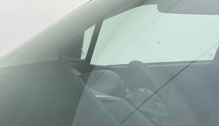 2012 Maruti Wagon R 1.0 VXI, Petrol, Manual, 53,031 km, Front windshield - Minor spot on windshield