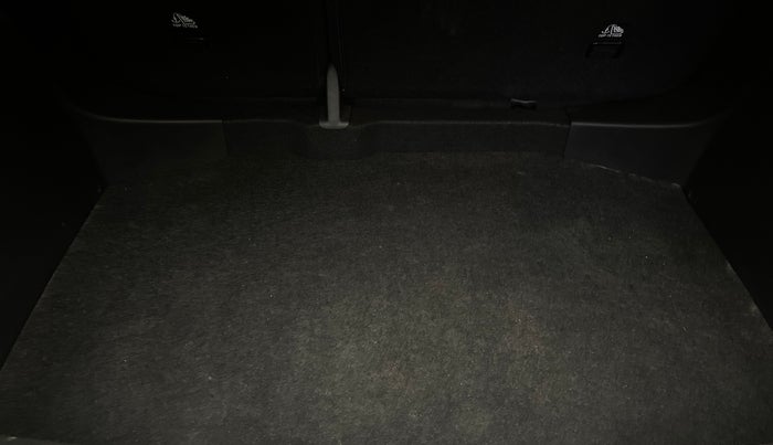 2021 Skoda KUSHAQ STYLE 1.0L TSI AT, Petrol, Automatic, 24,676 km, Boot Inside