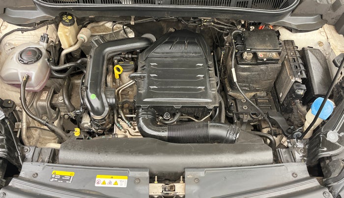 2021 Skoda KUSHAQ STYLE 1.0L TSI AT, Petrol, Automatic, 24,676 km, Engine View