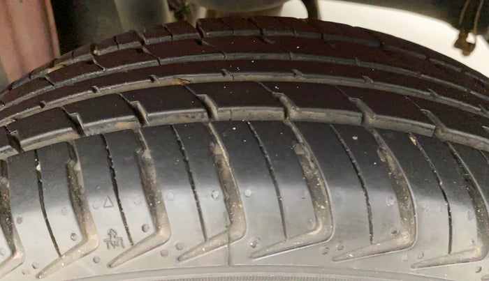 2011 Maruti Alto K10 VXI, Petrol, Manual, 73,120 km, Left Rear Tyre Tread
