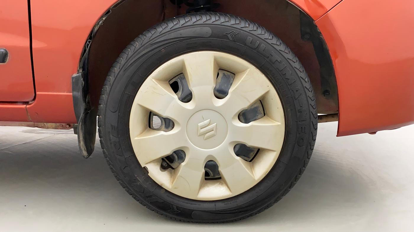 2011 Maruti Alto K10 VXI, Petrol, Manual, 73,120 km, Right Front Wheel