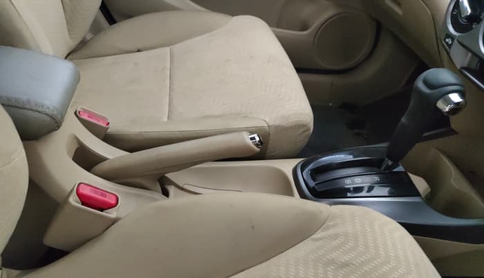 2013 Honda City 1.5L I-VTEC S AT, Petrol, Automatic, 34,503 km, Gear Lever