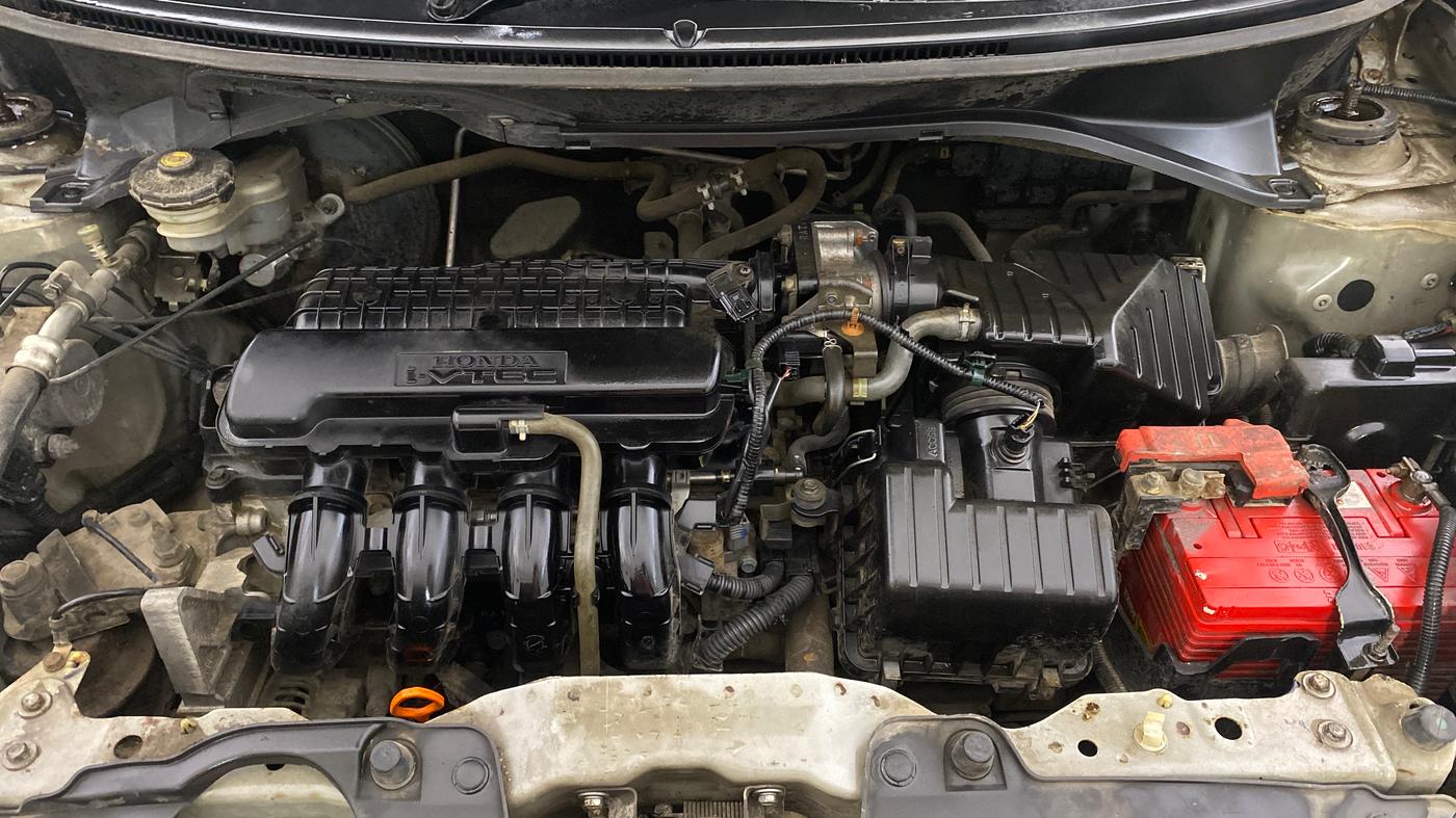 2016 Honda Brio VX AT, Petrol, Automatic, 52,986 km, Engine View