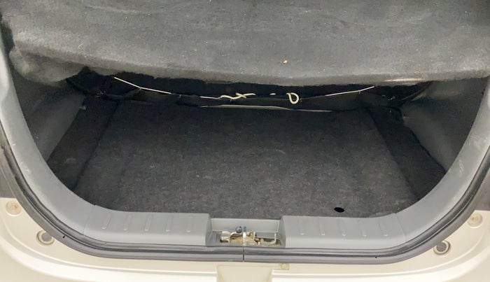 2015 Maruti Alto 800 LXI, Petrol, Manual, 18,107 km, Boot Inside