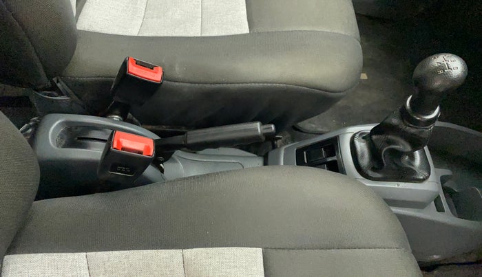 2015 Maruti Alto 800 LXI, Petrol, Manual, 18,107 km, Gear Lever