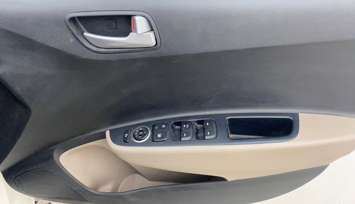 2017 Hyundai Grand i10 ASTA 1.2 KAPPA VTVT, Petrol, Manual, 72,981 km, Driver Side Door Panels Control