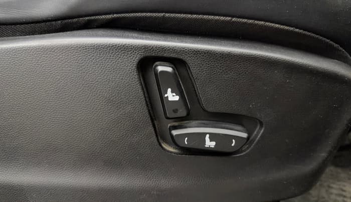 2021 MG HECTOR SHARP 1.5 PETROL CVT, Petrol, Automatic, 54,335 km, Driver Side Adjustment Panel