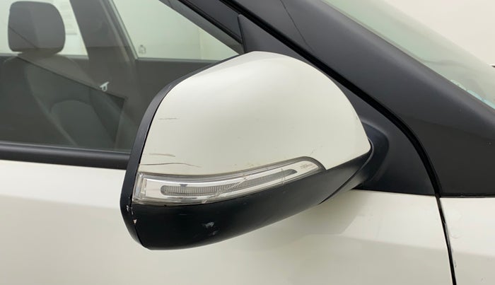 2018 Hyundai Creta SX (O) 1.6 DIESEL, Diesel, Manual, 49,918 km, Right rear-view mirror - Indicator light has minor damage