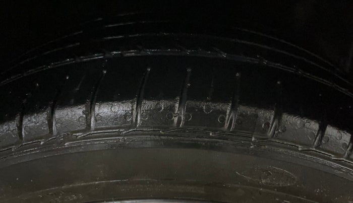 2021 Tata ALTROZ XE PETROL, Petrol, Manual, 54,456 km, Right Front Tyre Tread