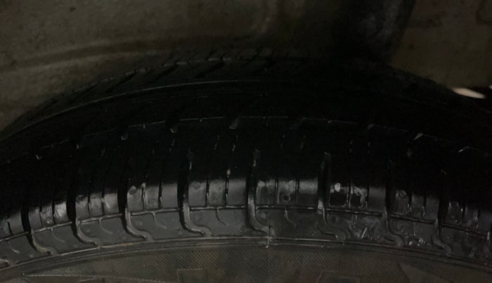 2019 Maruti New Wagon-R LXI CNG 1.0, CNG, Manual, 73,903 km, Left Rear Tyre Tread