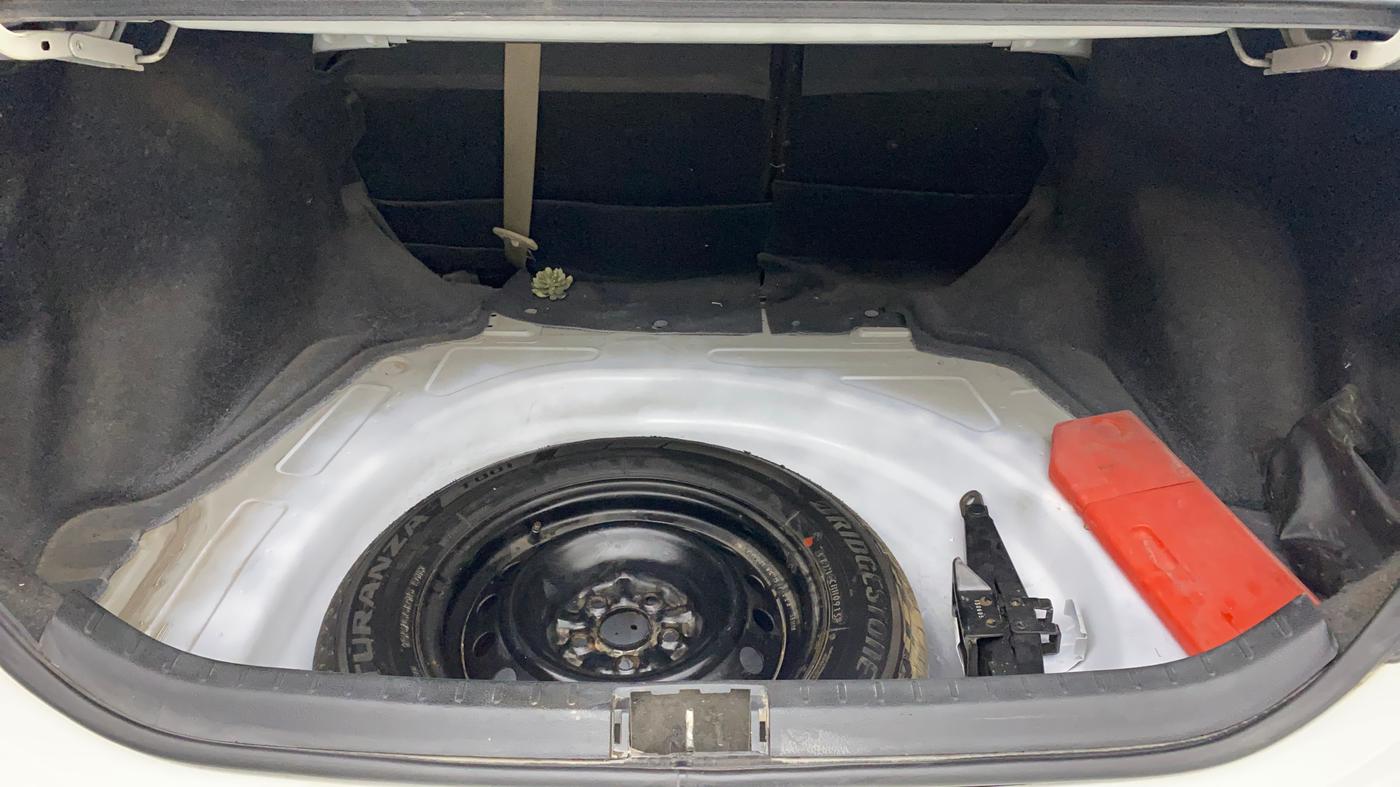 2015 Toyota Corolla Altis JS PETROL, Petrol, Manual, 84,825 km, Boot Inside