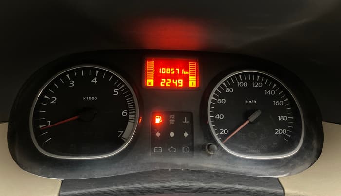 2014 Renault Duster 85 PS RXL DIESEL, Diesel, Manual, 1,08,569 km, Odometer Image