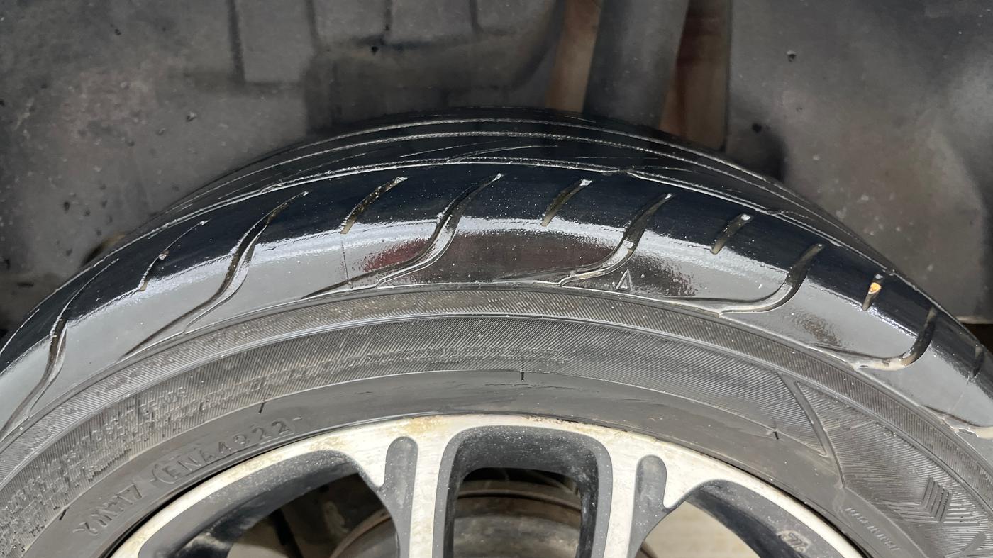 2018 Maruti Swift ZXI PLUS, Petrol, Manual, 89,199 km, Left Rear Tyre Tread