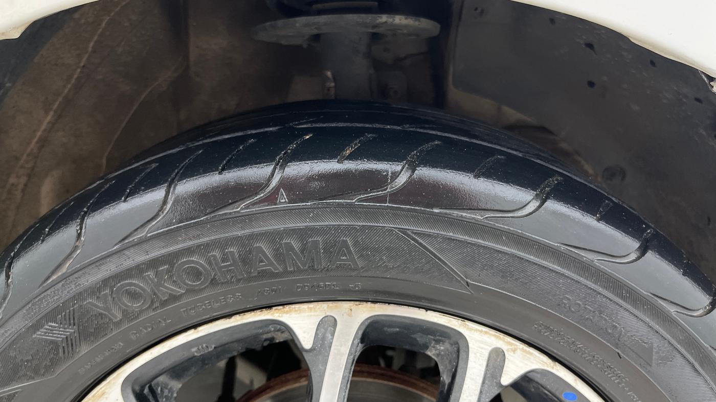 2018 Maruti Swift ZXI PLUS, Petrol, Manual, 89,199 km, Right Front Tyre Tread