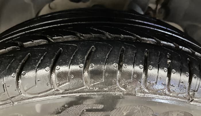 2017 Ford Ecosport TITANIUM 1.5L PETROL, Petrol, Manual, 37,822 km, Left Front Tyre Tread