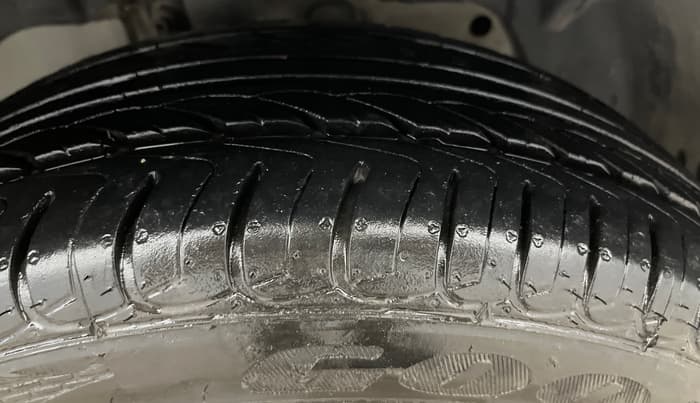 2017 Ford Ecosport TITANIUM 1.5L PETROL, Petrol, Manual, 37,822 km, Right Front Tyre Tread