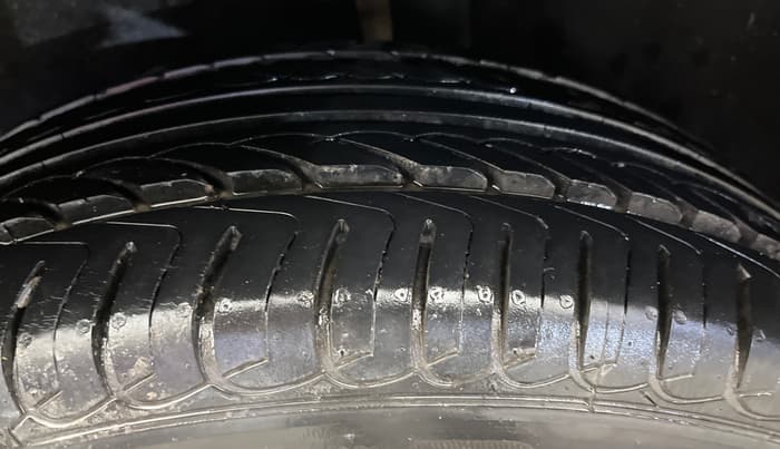 2017 Ford Ecosport TITANIUM 1.5L PETROL, Petrol, Manual, 37,822 km, Left Rear Tyre Tread