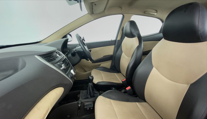 2015 Hyundai Eon ERA PLUS, Petrol, Manual, 41,771 km, Right Side Front Door Cabin