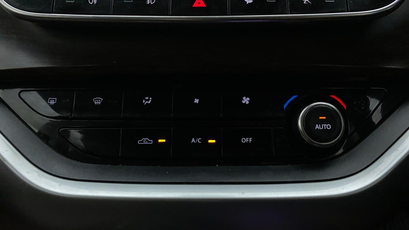 2019 Tata Harrier XZ 2.0L Kryotec, Diesel, Manual, 43,777 km, Automatic Climate Control