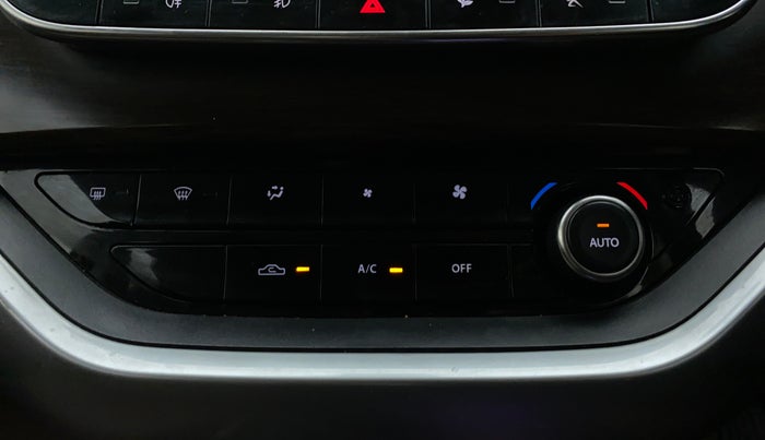 2019 Tata Harrier XZ 2.0L Kryotec, Diesel, Manual, 43,777 km, Automatic Climate Control