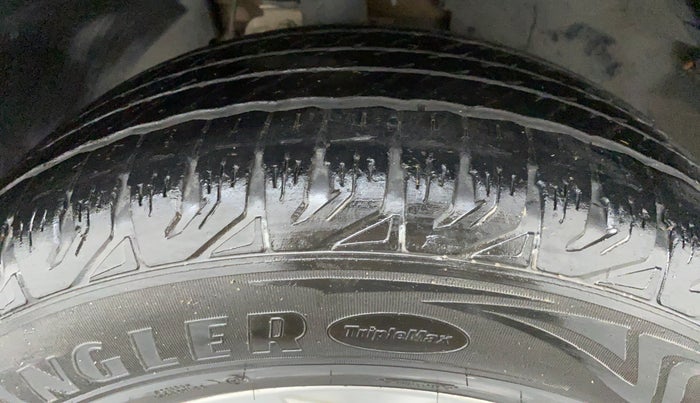 2019 Tata Harrier XZ 2.0L Kryotec, Diesel, Manual, 43,777 km, Right Front Tyre Tread
