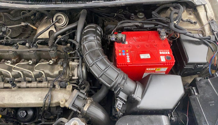 2013 Hyundai Verna FLUIDIC 1.6 CRDI SX, Diesel, Manual, 1,36,029 km, Engine View - Left