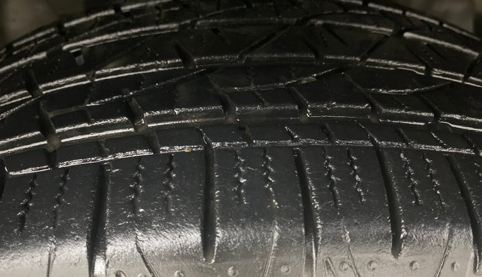 2022 Jeep Compass SPORT 1.4 PETROL, Petrol, Manual, 35,312 km, Right Front Tyre Tread