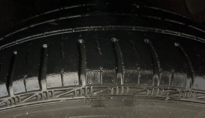 2014 Hyundai Xcent S 1.2, Petrol, Manual, 46,447 km, Right Front Tyre Tread