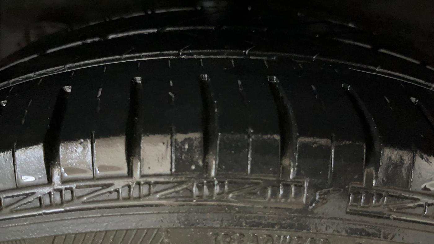 2014 Hyundai Xcent S 1.2, Petrol, Manual, 46,503 km, Right Rear Tyre Tread