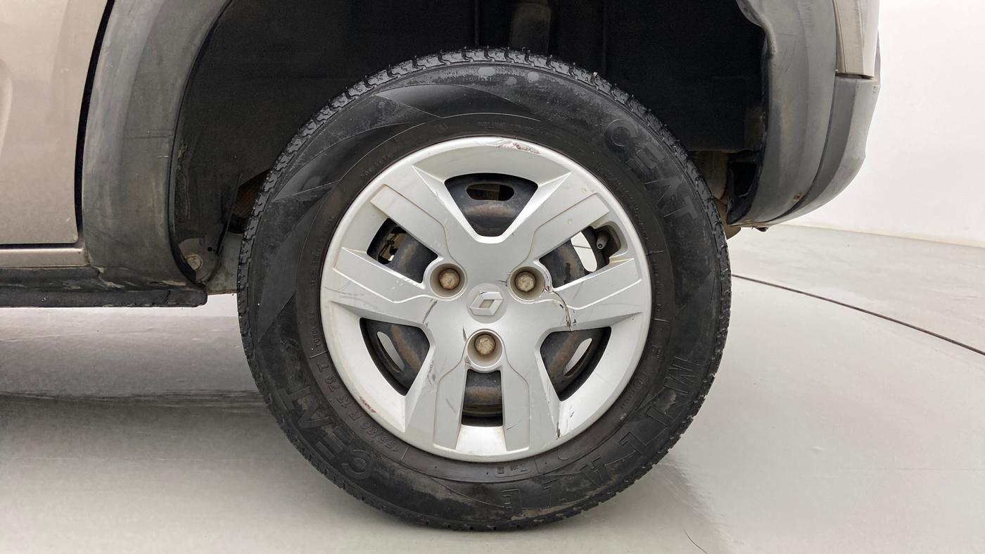 2017 Renault Kwid RXT 1.0, Petrol, Manual, 39,992 km, Left Rear Wheel