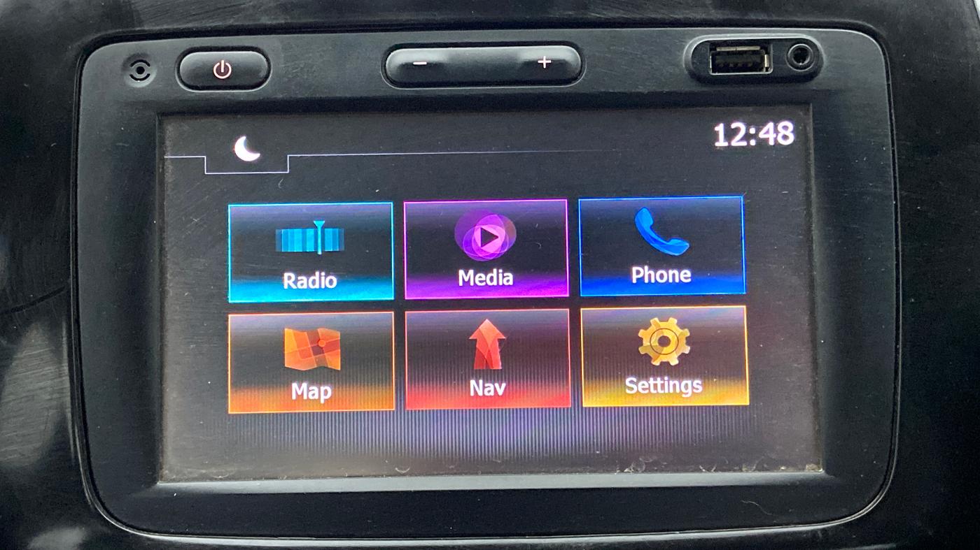 2017 Renault Kwid RXT 1.0, Petrol, Manual, 39,992 km, Infotainment System
