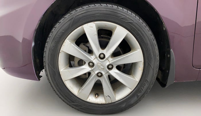 2013 Hyundai Verna FLUIDIC 1.6 VTVT SX OPT, Petrol, Manual, 99,583 km, Left Front Wheel