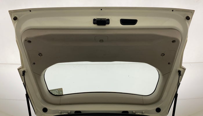 2019 Mahindra XUV300 W6 1.5 DIESEL, Diesel, Manual, 63,140 km, Boot Door Open